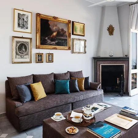 Сasa de vacaciones San Domenico Penthouse Taormina