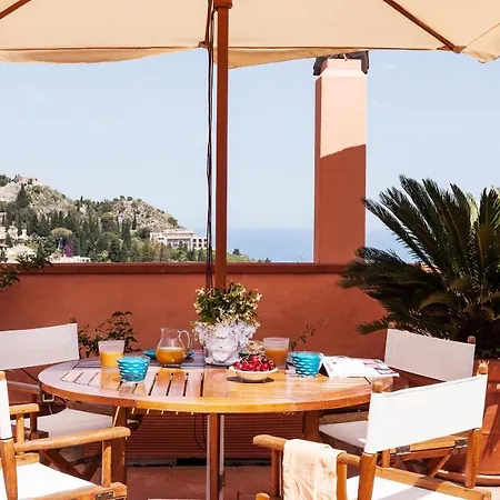 San Domenico Penthouse Сasa de vacaciones